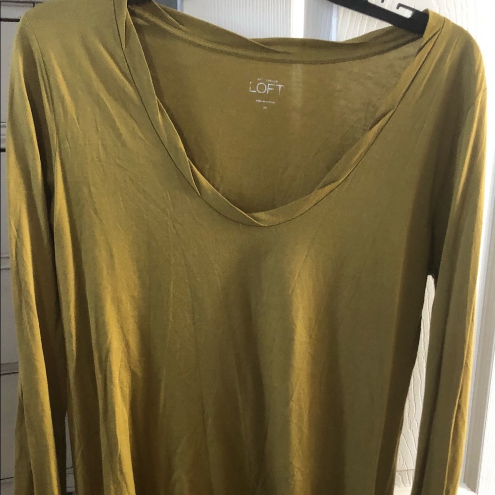 Green long sleeve top